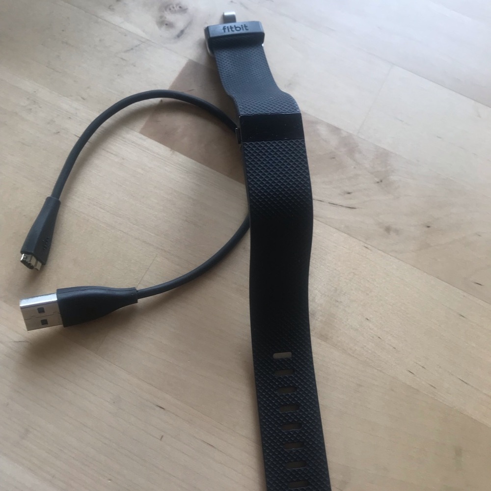 Fitbit Charge HR